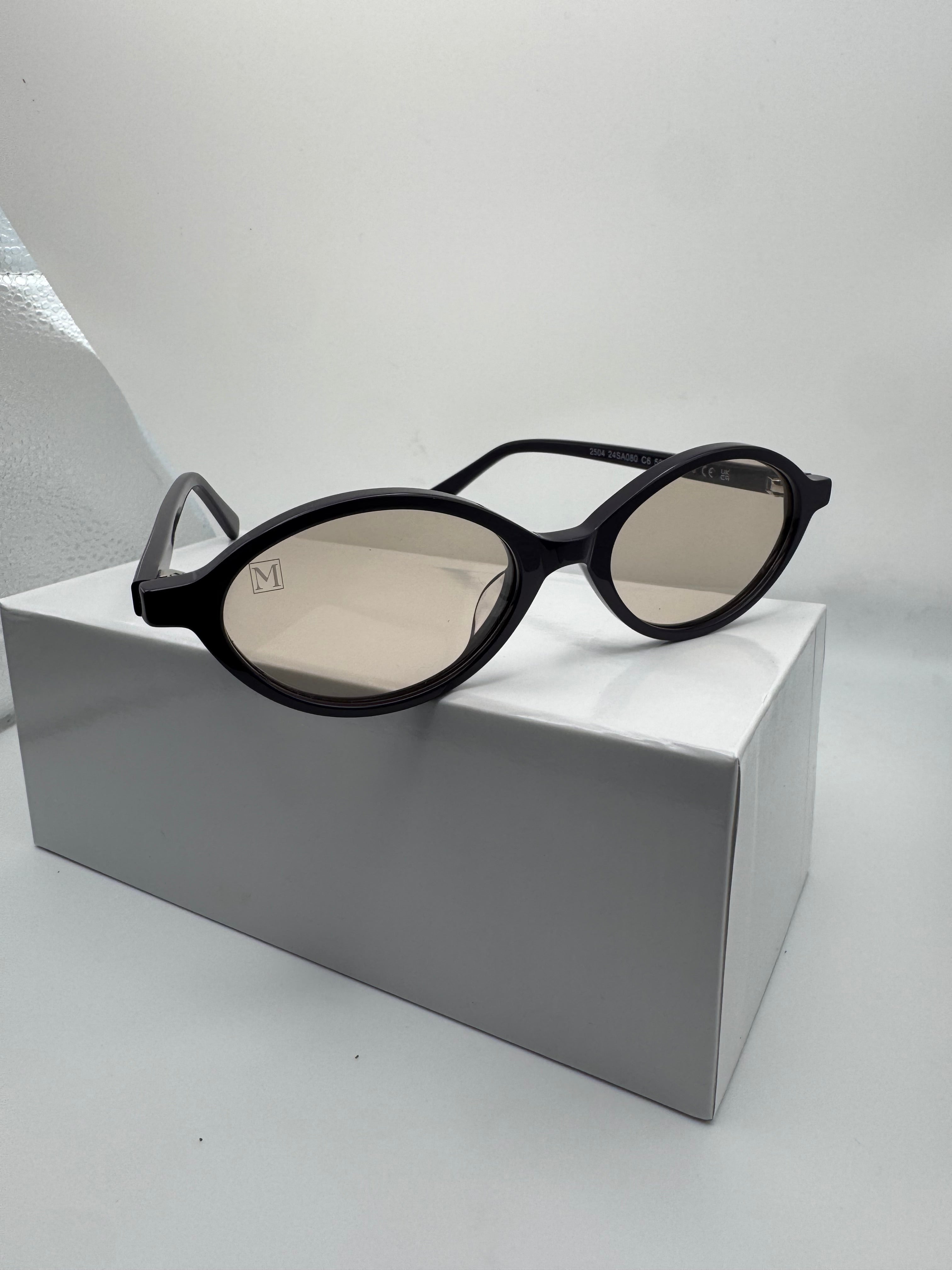 Hargeisa Oval Black Sunglasses