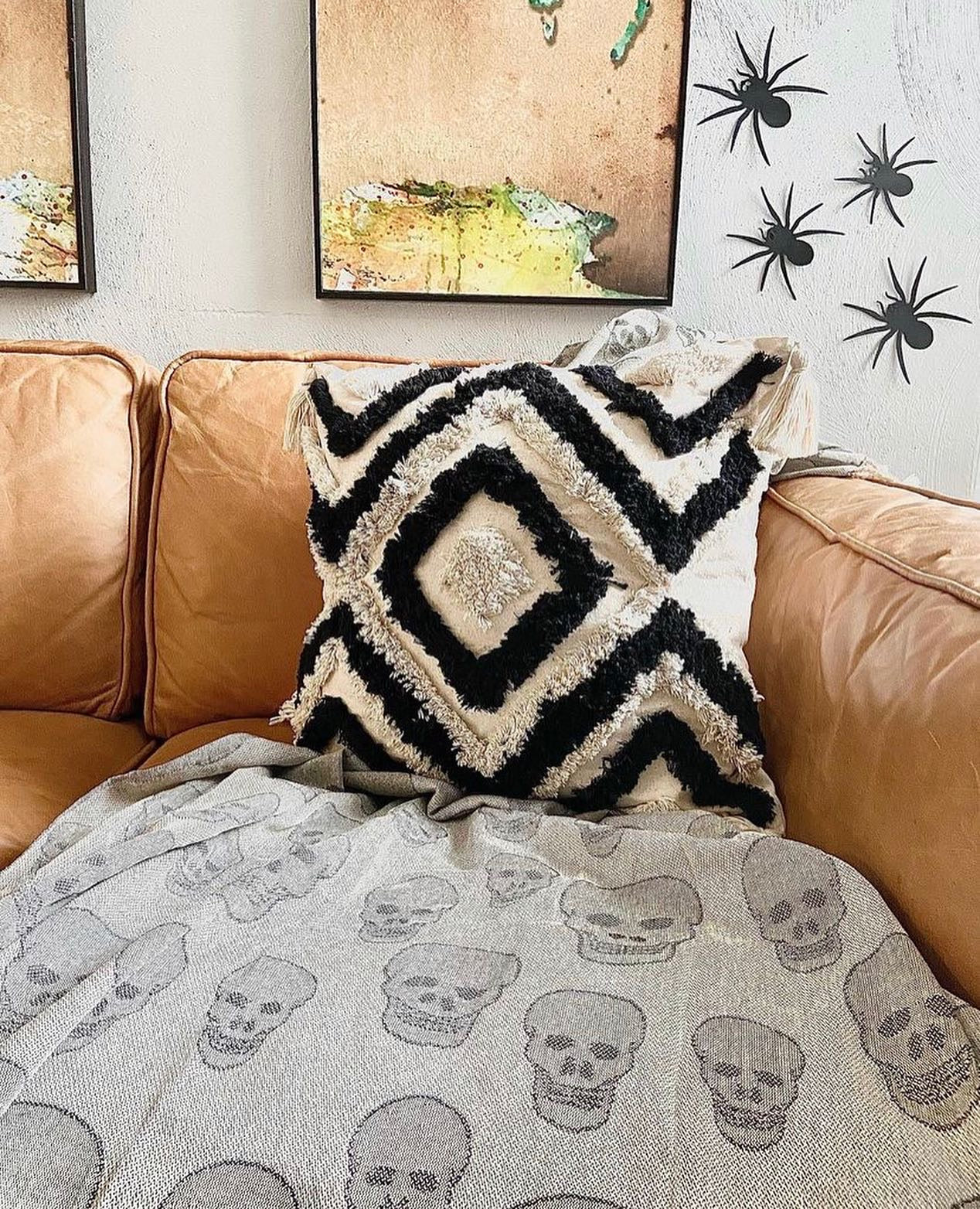 Life Cycle Throw