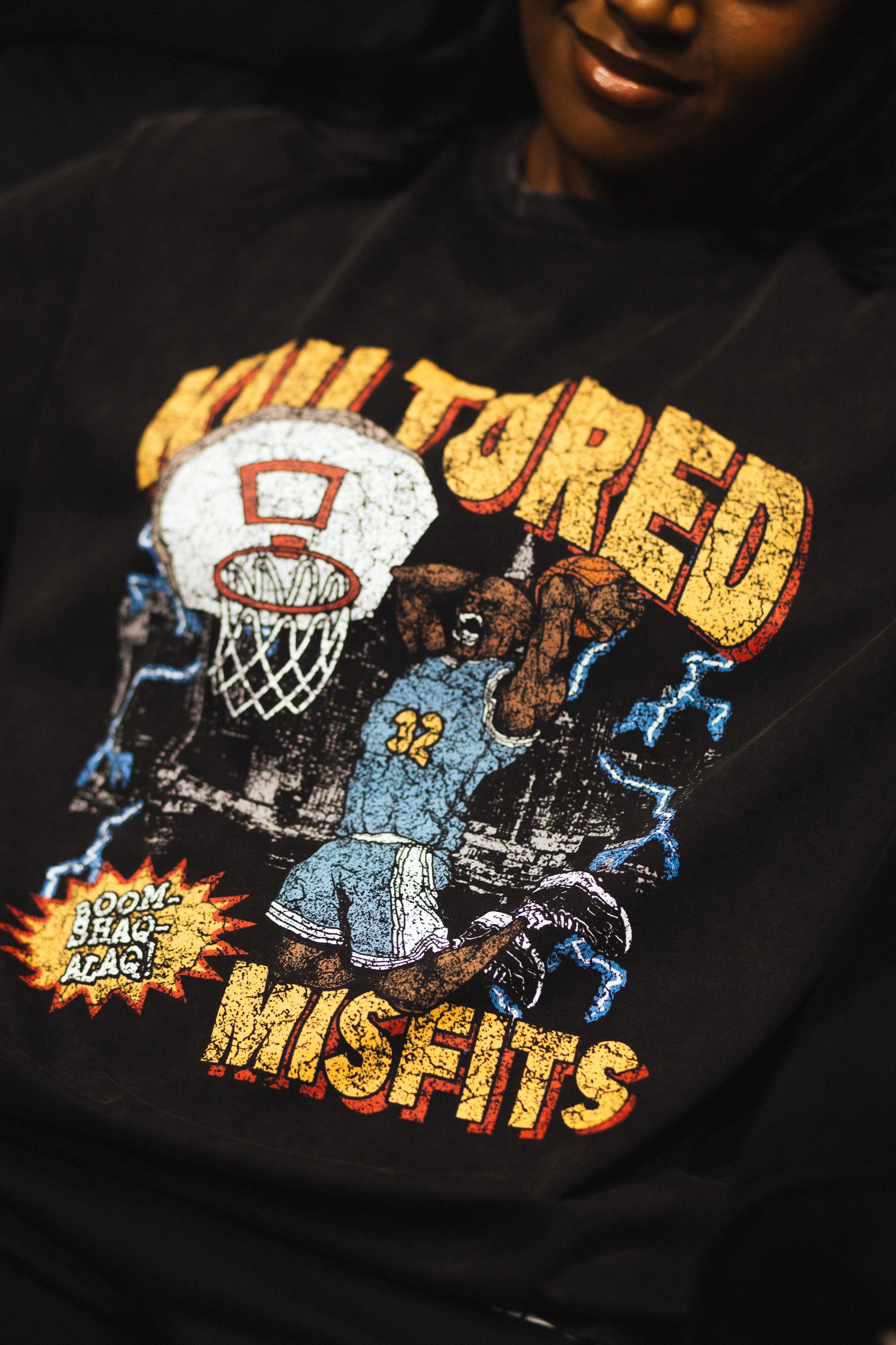 KM X SHAQ: BOOM SHAQ T-SHIRT