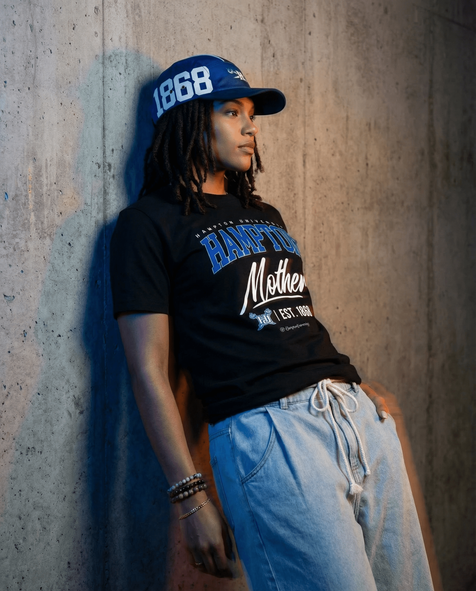 Hampton University (HU) - The Family - T-Shirt