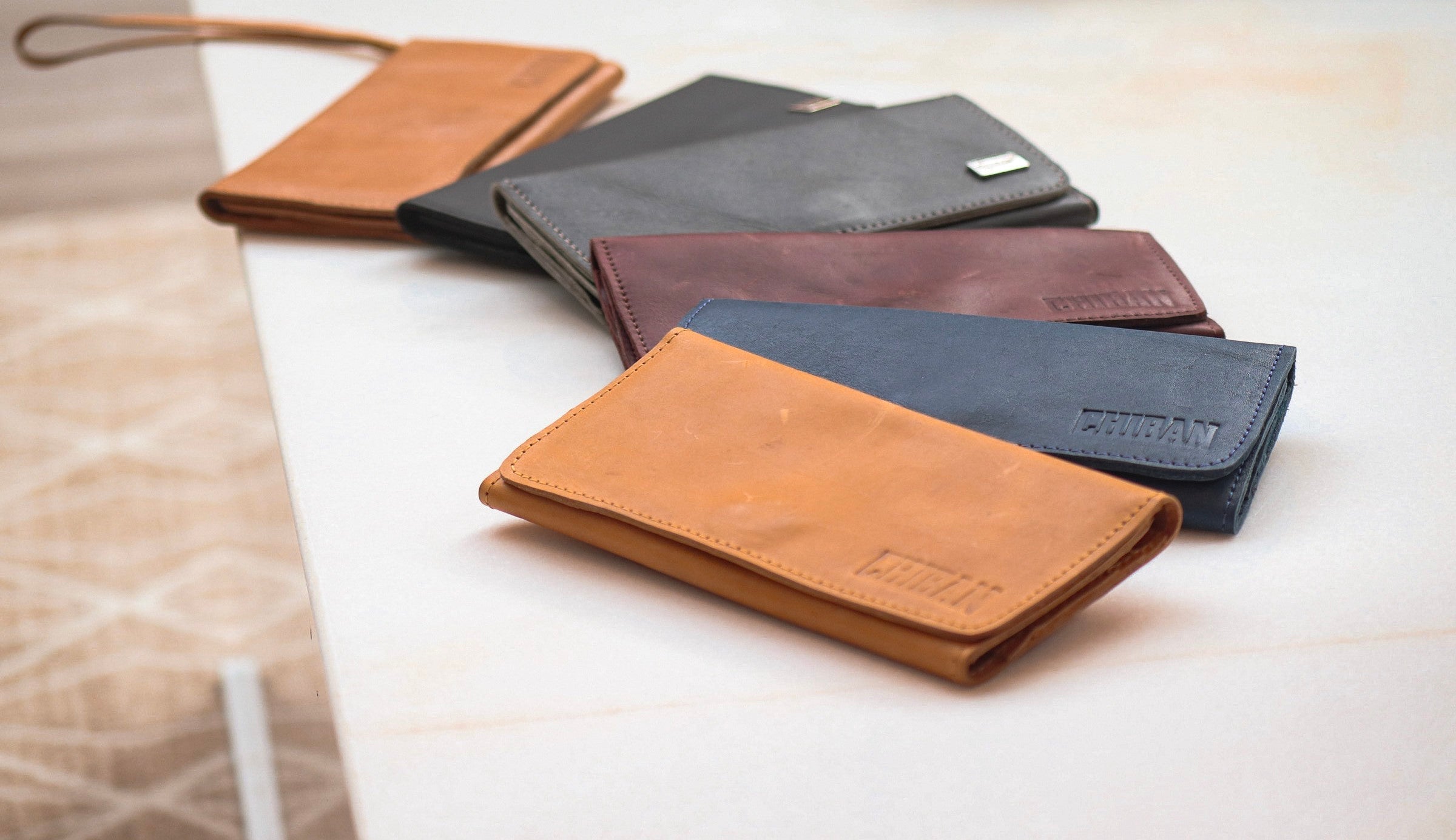 Chiban Wallet With Wristlet