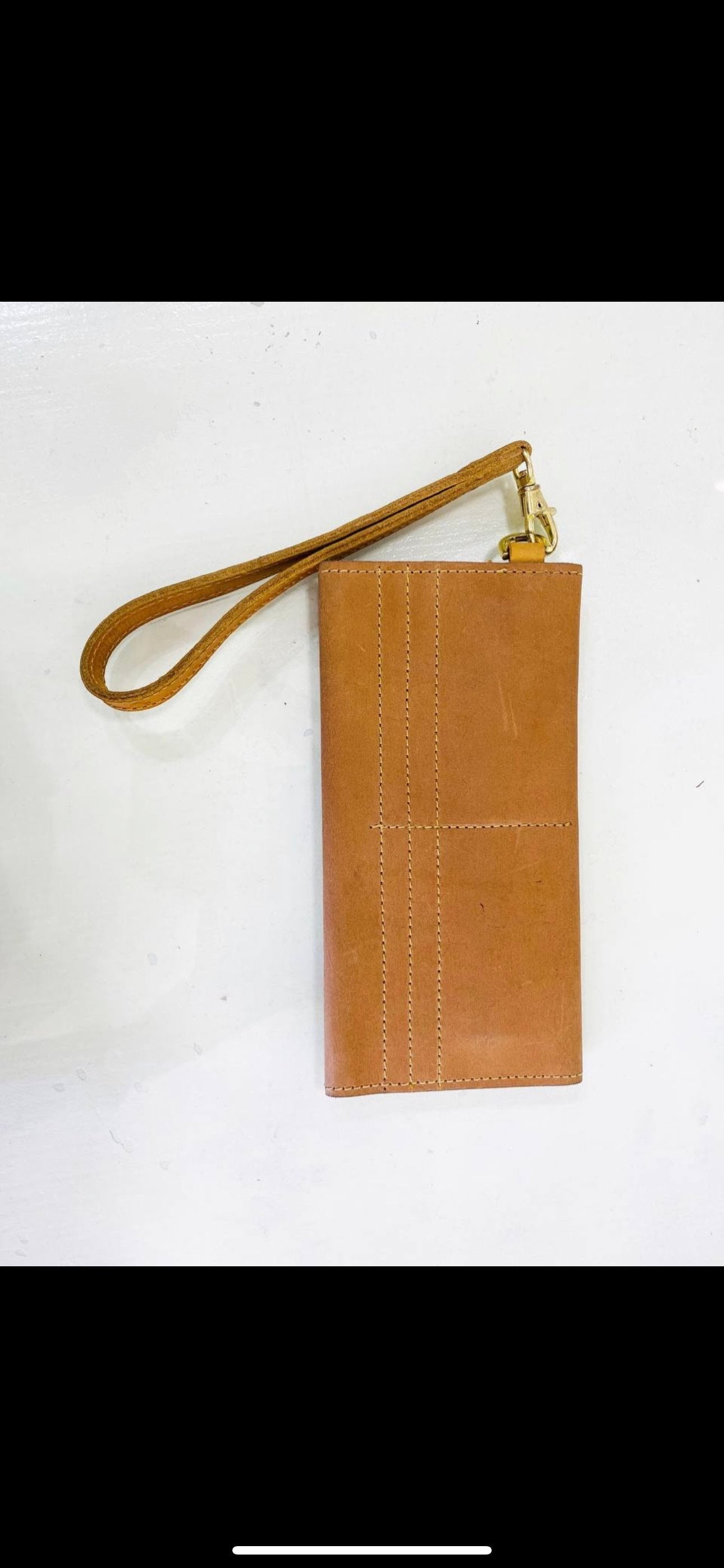 Chiban Wallet With Wristlet